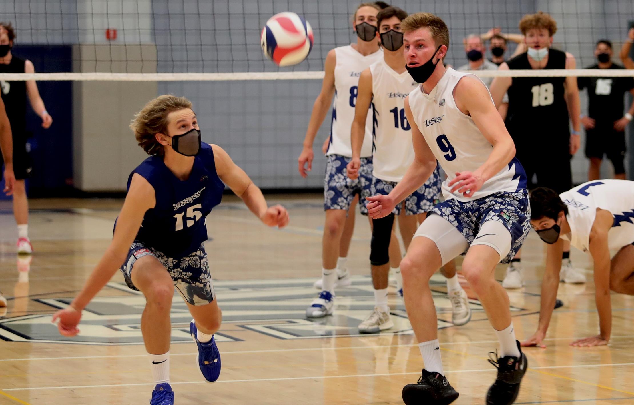 Men's volleyball team takes third in a row, sweeps Moorpark