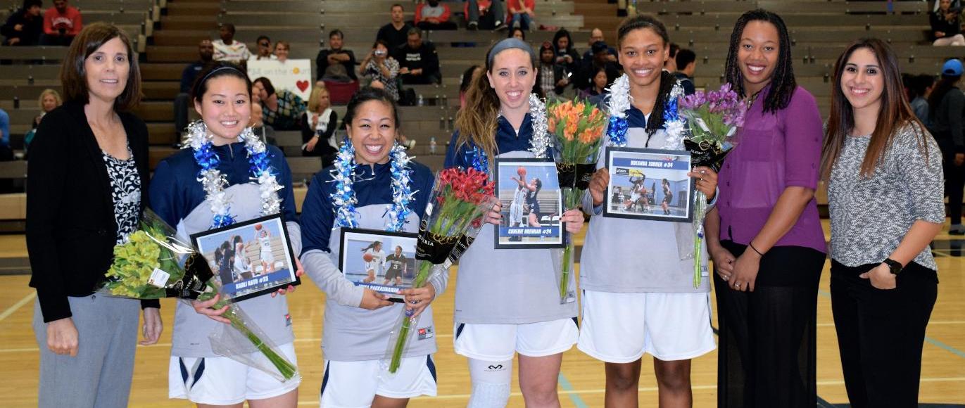 Women's basketball team honors sophomores, wins outright title
