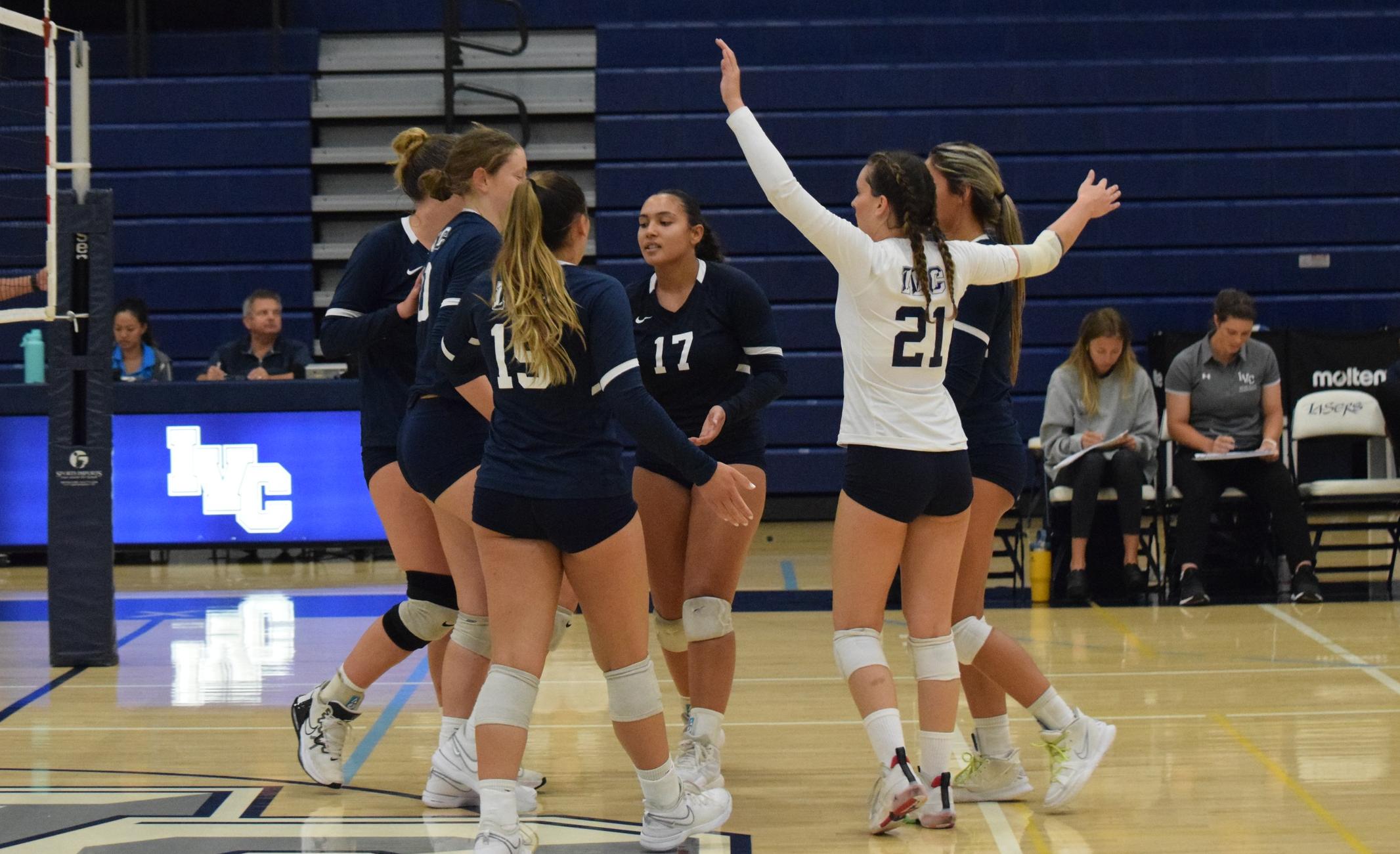 Irvine Valley moves its record to 4-0 with fourth sweep of year