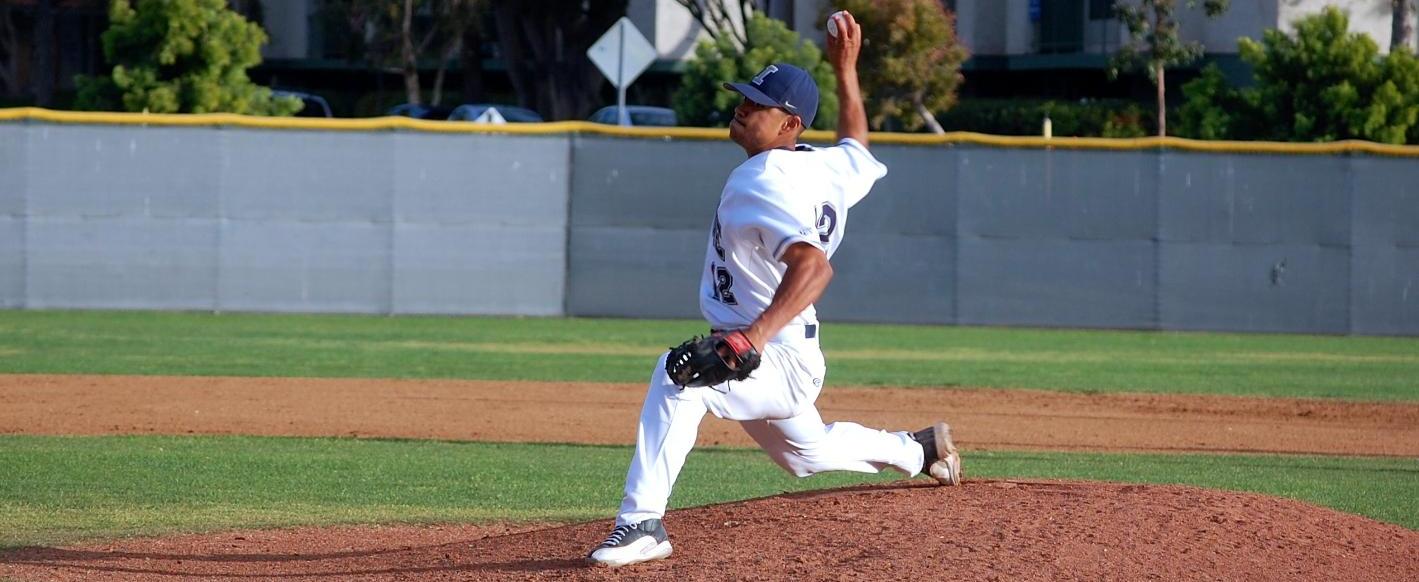 Baseball team loses in 11 innings at Fullerton to end year