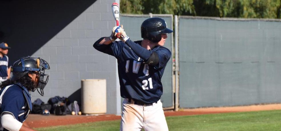 Baseball team can't make it two in a row over Orange Coast