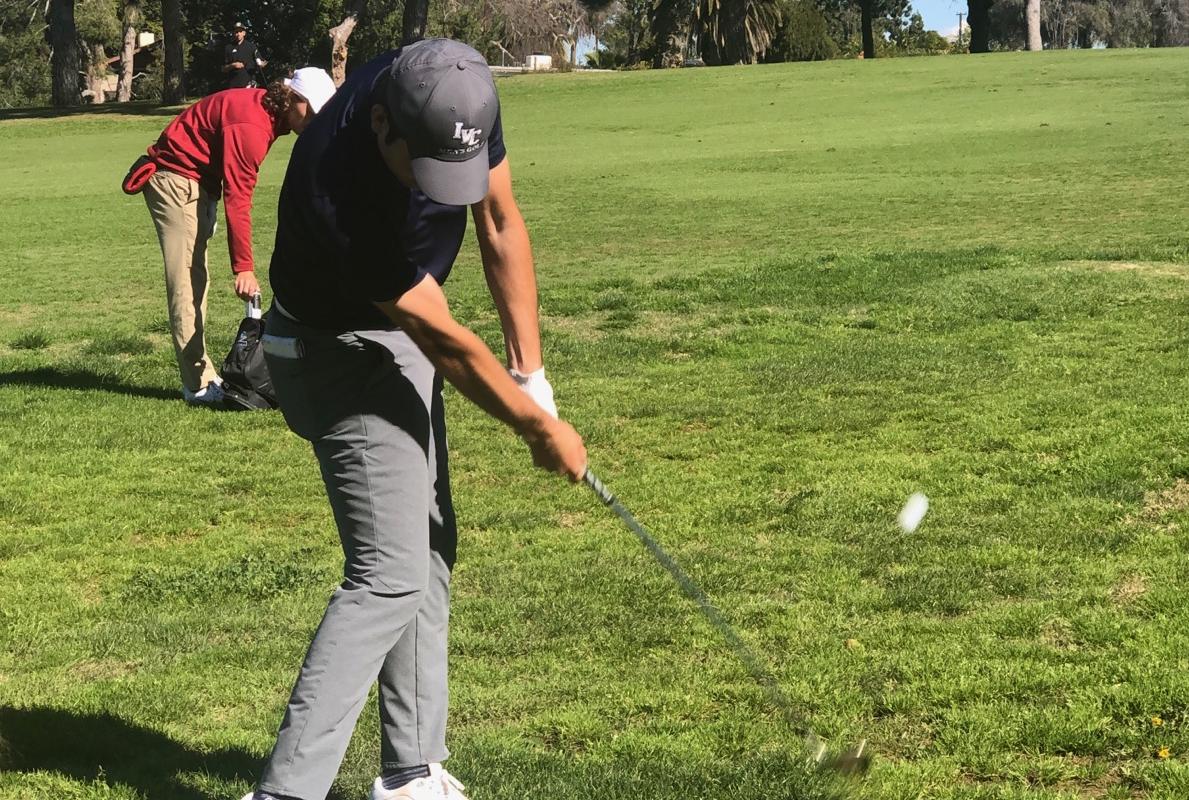 Men's golf team places solid fifth at OEC Tee-Off Classic