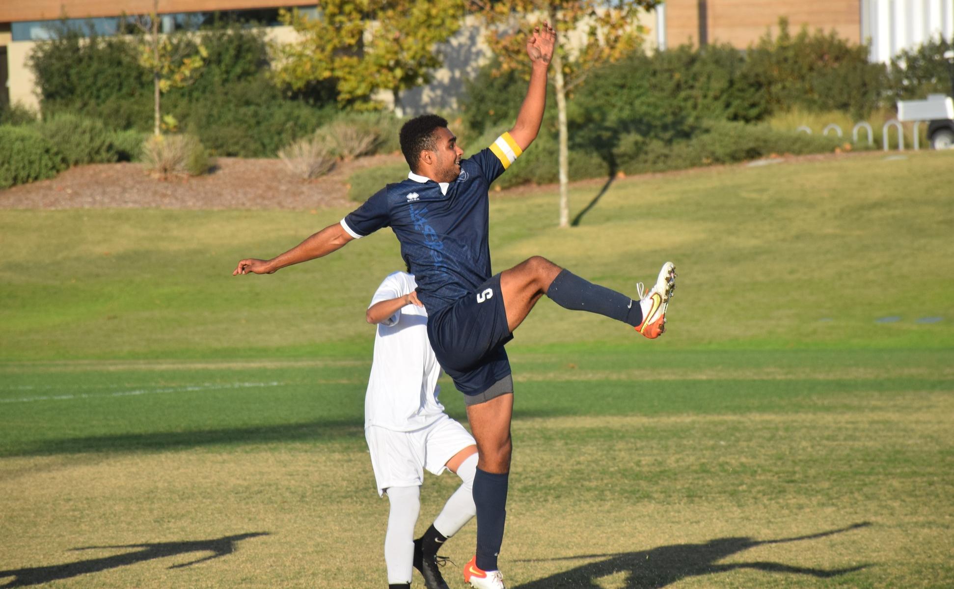 Soccer team ties Santiago Canyon in back and forth contest