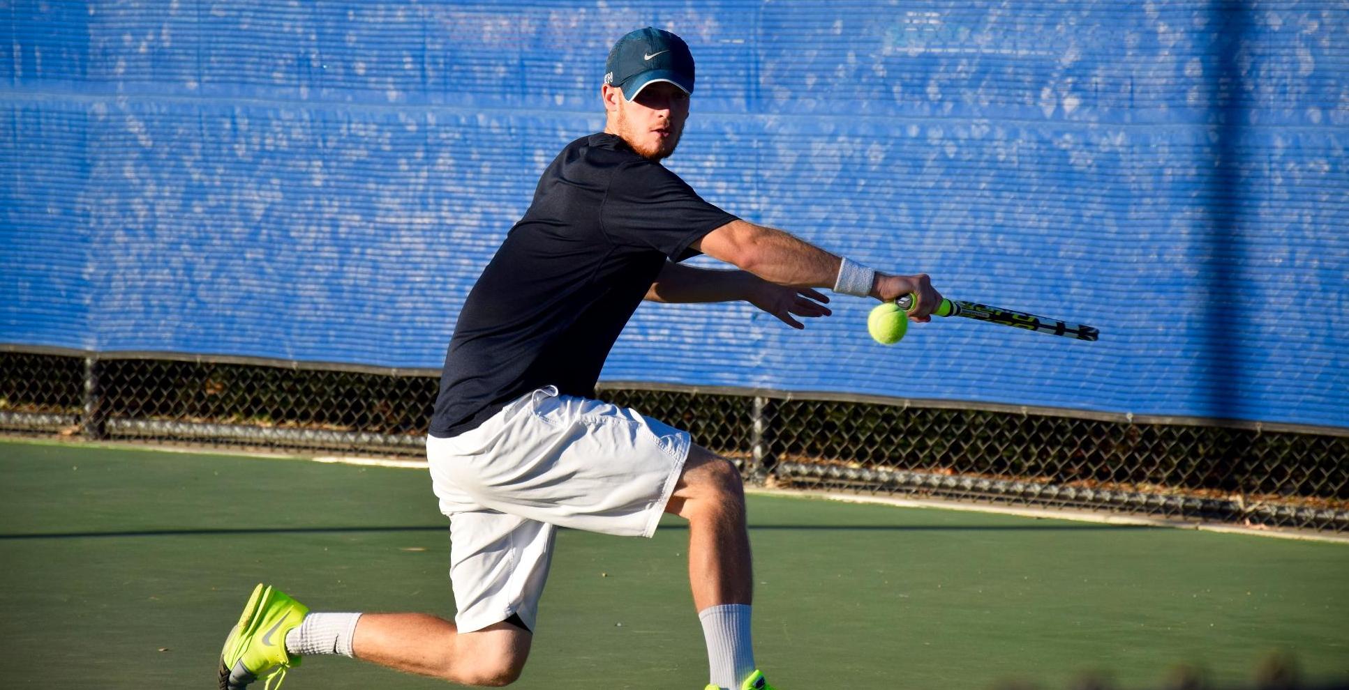 Men's tennis team sweeps Cypress in OEC opening match