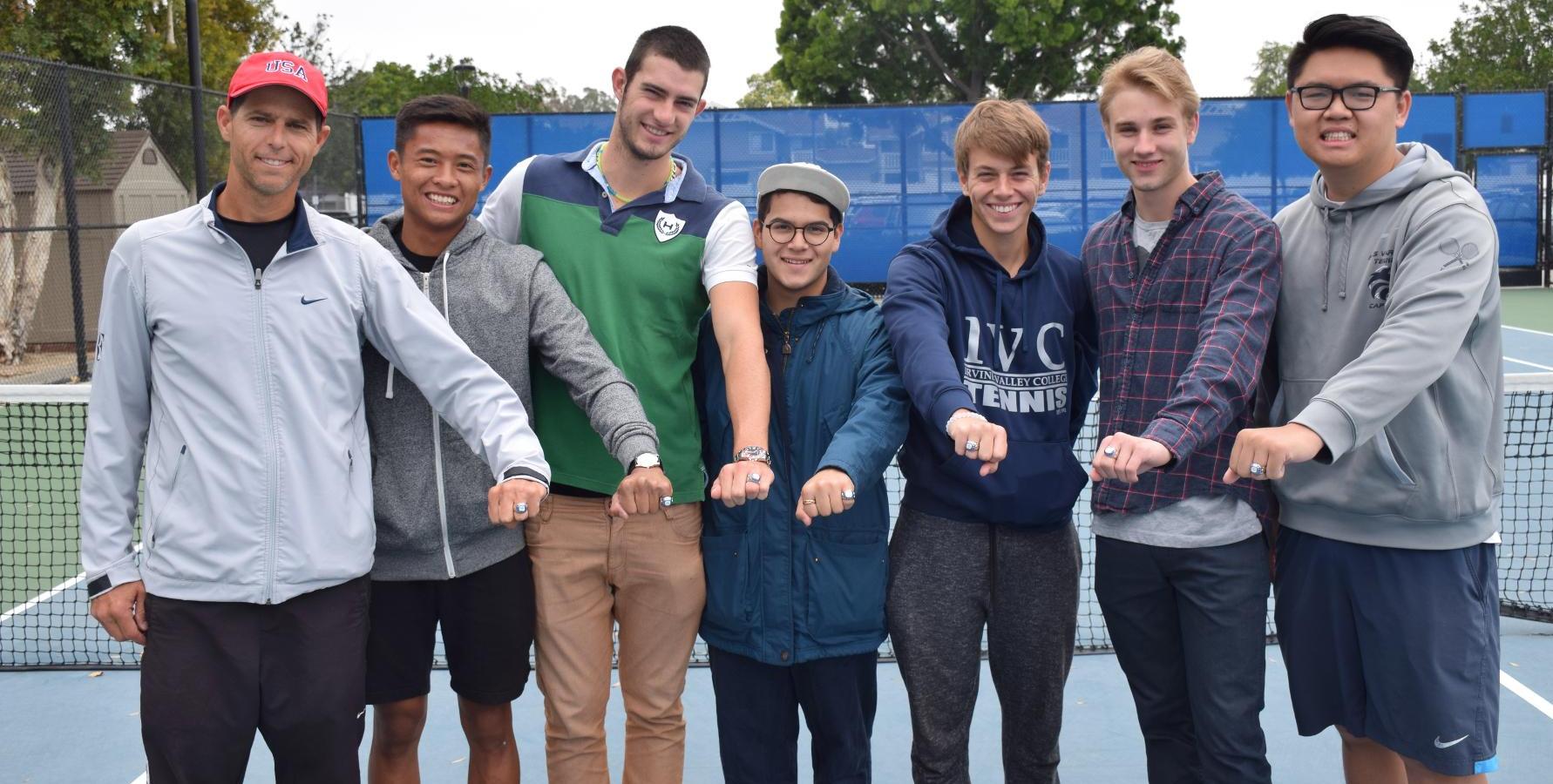 Men's tennis team celebrates 2015 state title with rings