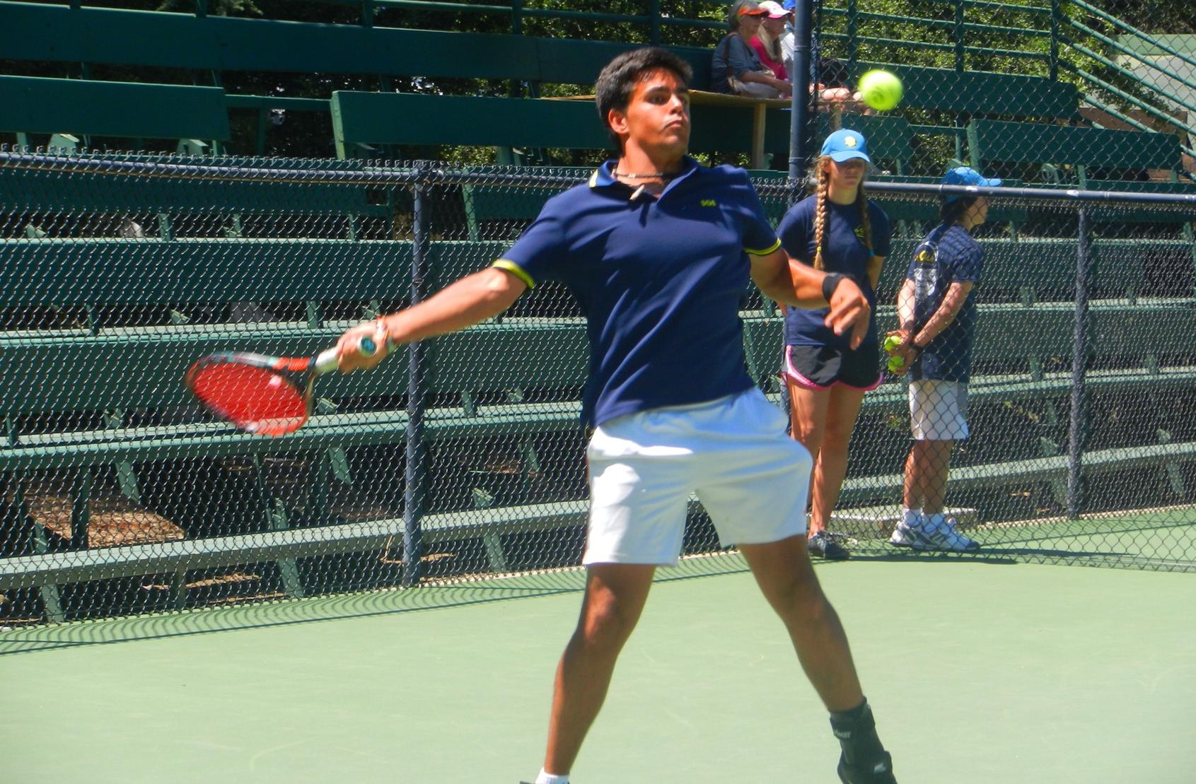 Javier Callejo going after his second state tennis singles title