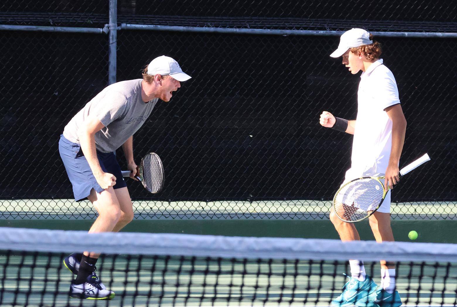 Men's tennis team is ranked third in state, Grove/Pardo are No. 1