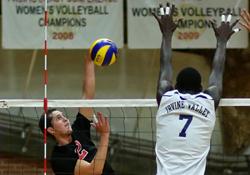 Men's volleyball team rallies for win at Palomar