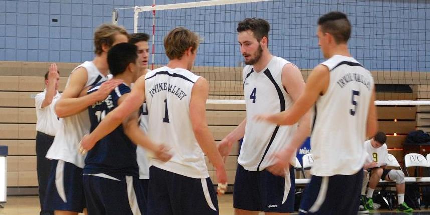 Men's volleyball team records easy sweep of San Diego City