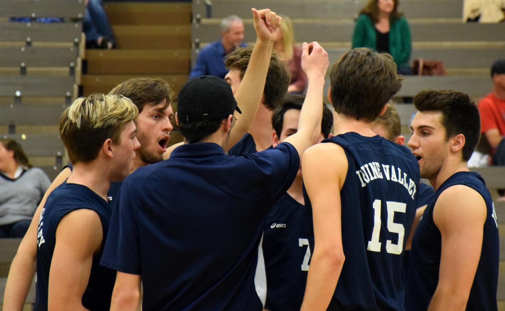 Men's volleyball team at the top of the state poll once again