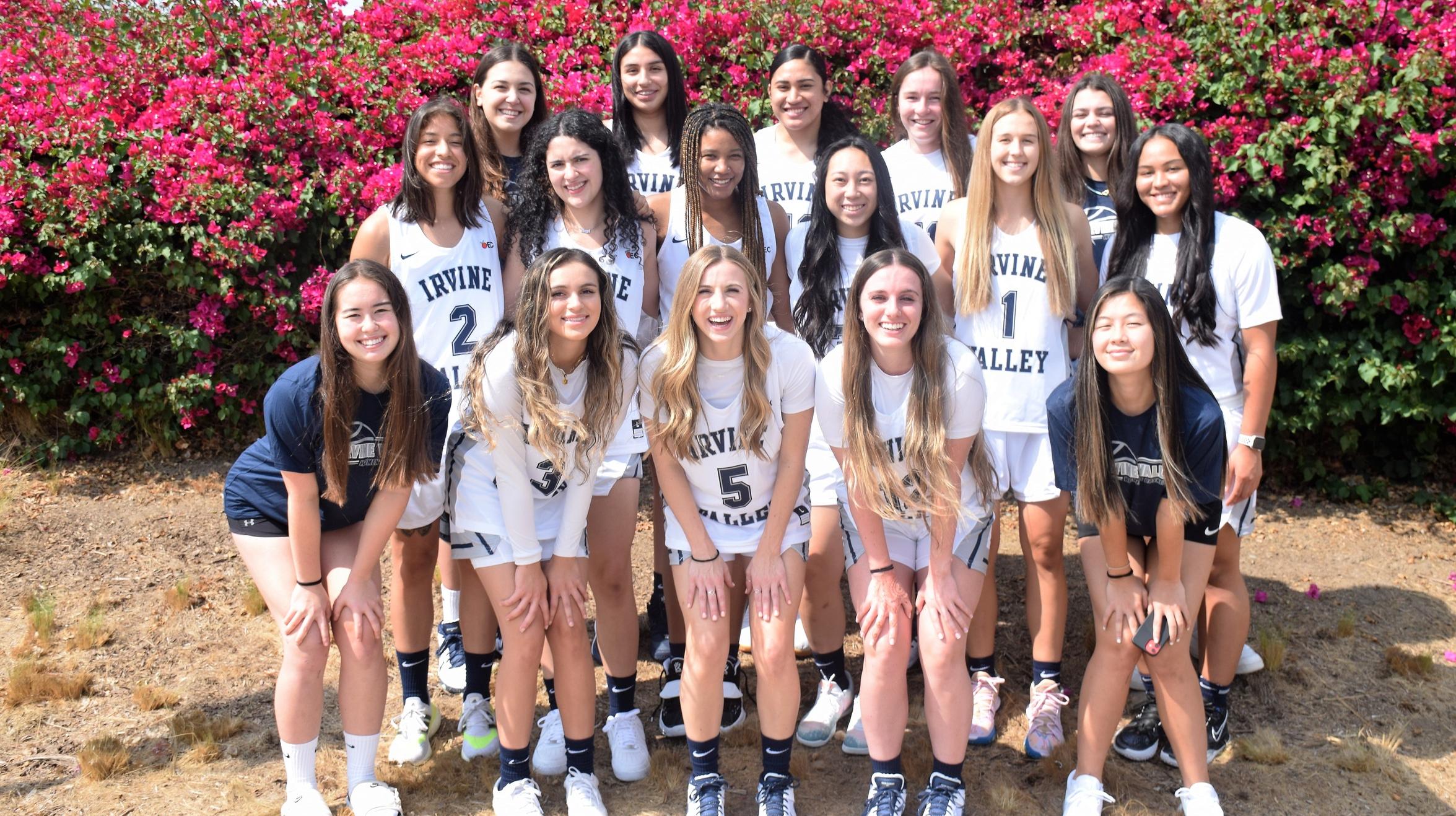 Women's basketball team stays at No. 1 in So. Cal latest poll