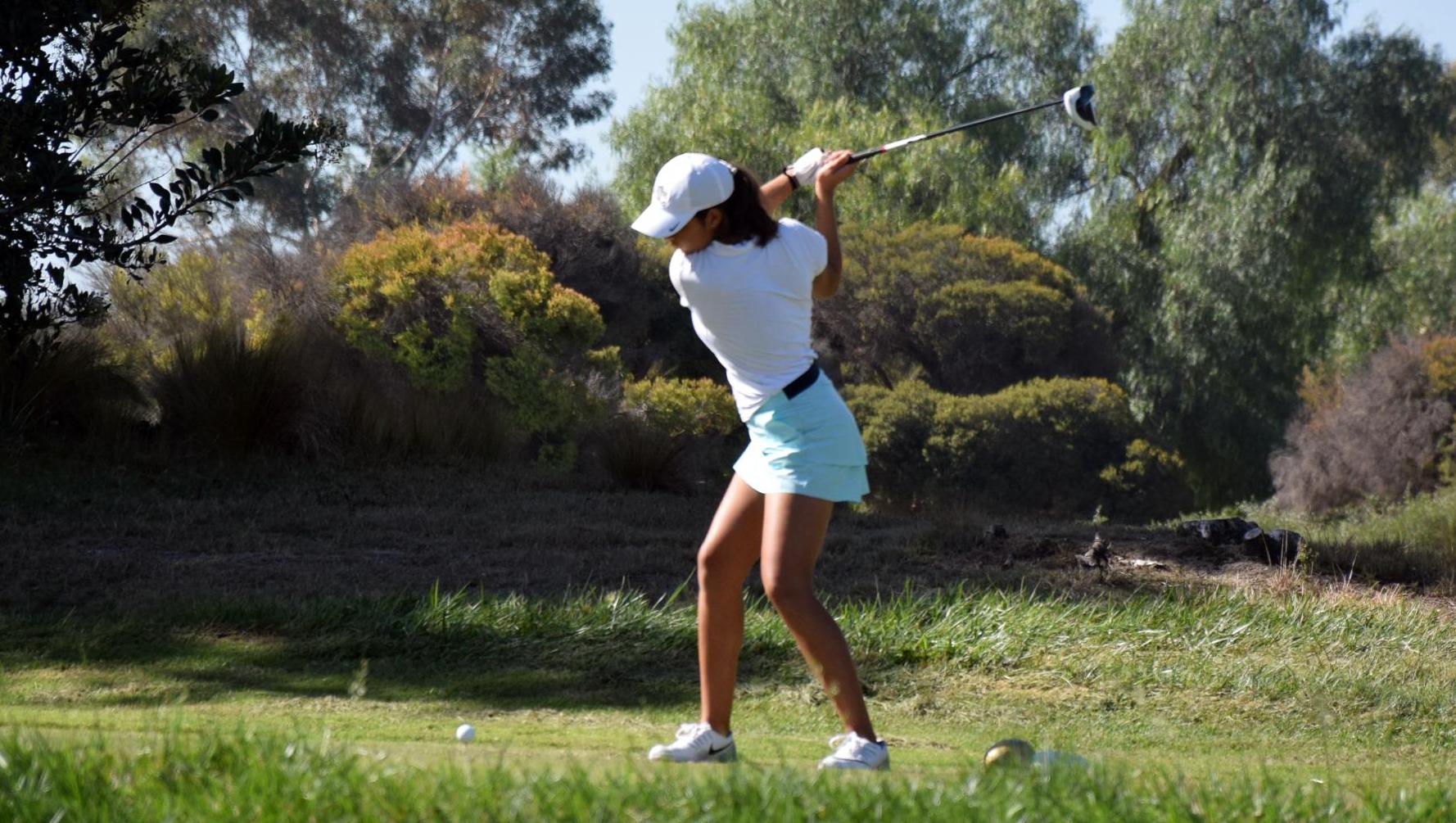 Esquivel's medalist round leads women's golf team into first