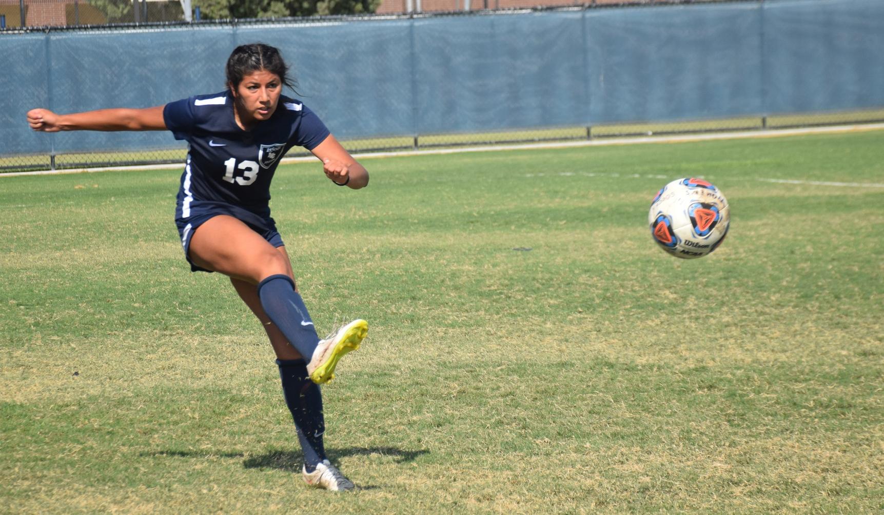 Women's soccer team gets shut out at El Camino
