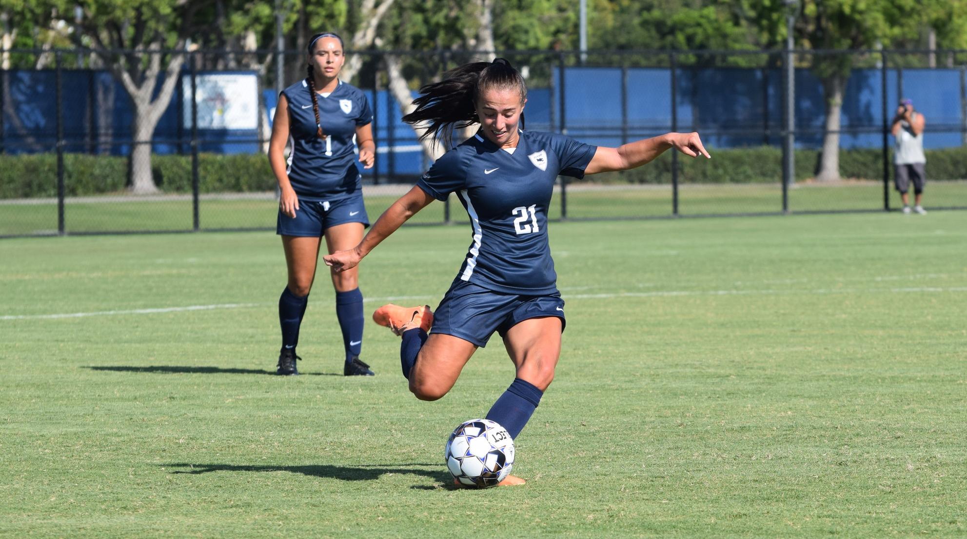 Women's soccer team comes up short against Orange Coast