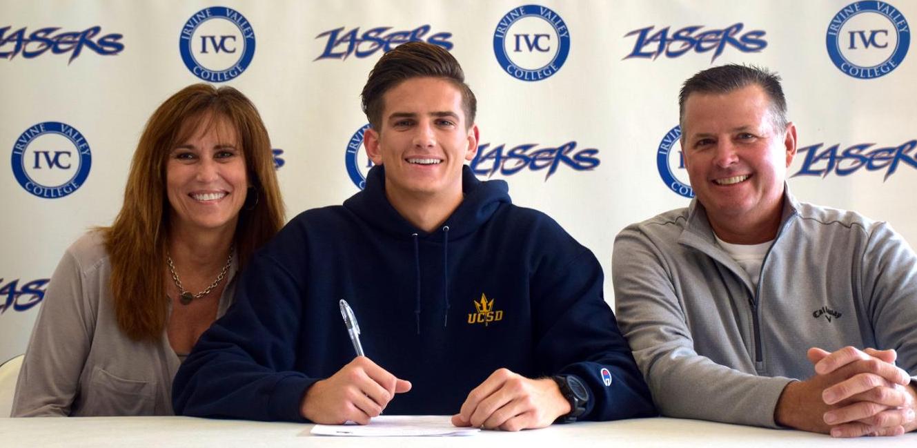 Men's volleyball player Josh Schmidt signs with UC San Diego
