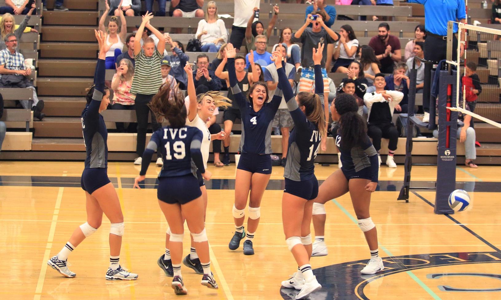 Women's volleyball opens 2018 season at home Wednesday