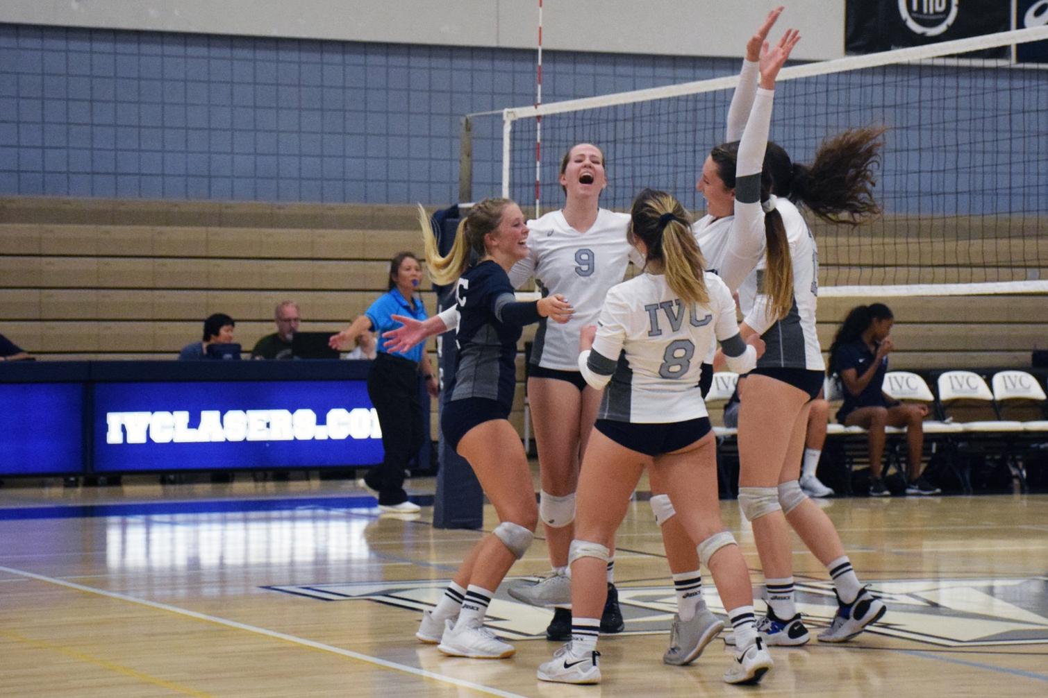 Women's volleyball team goes to 7-0 with win over MiraCosta