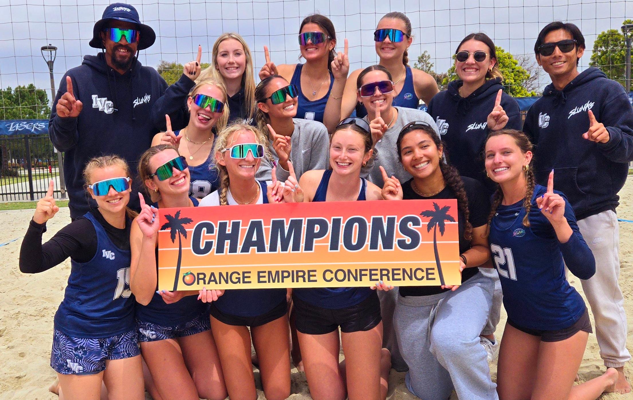 Beach volleyball team wraps up undefeated OEC campaign