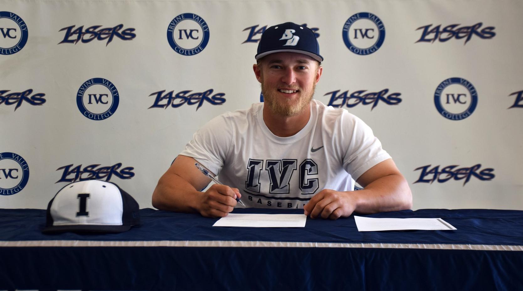 Baseball player Tyler Odekirk signs with University of San Diego