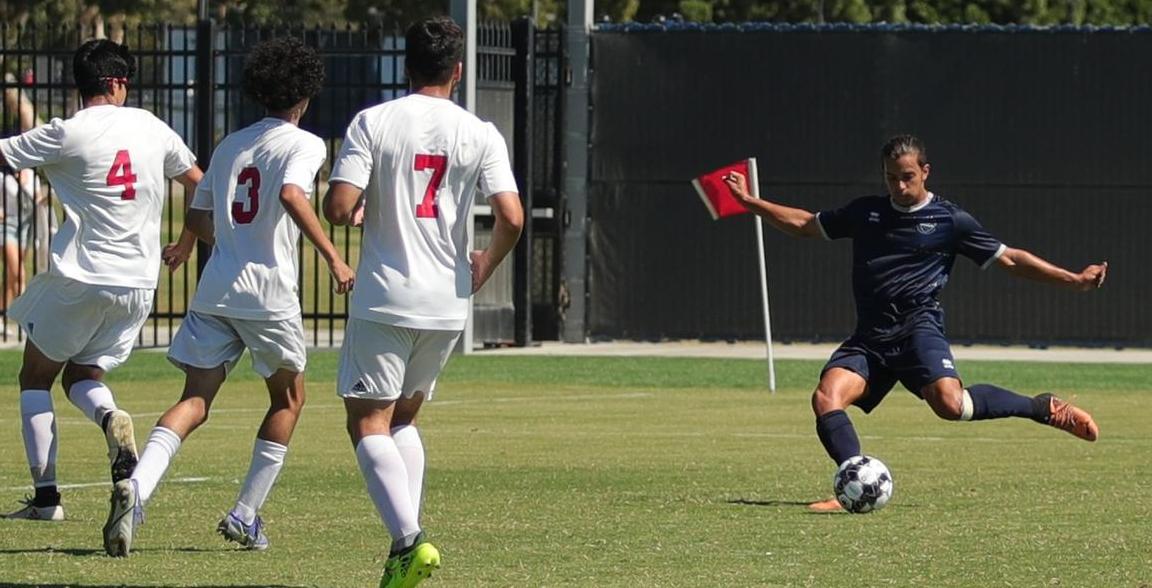 Men's soccer team keeps it going, controls play in easy victory