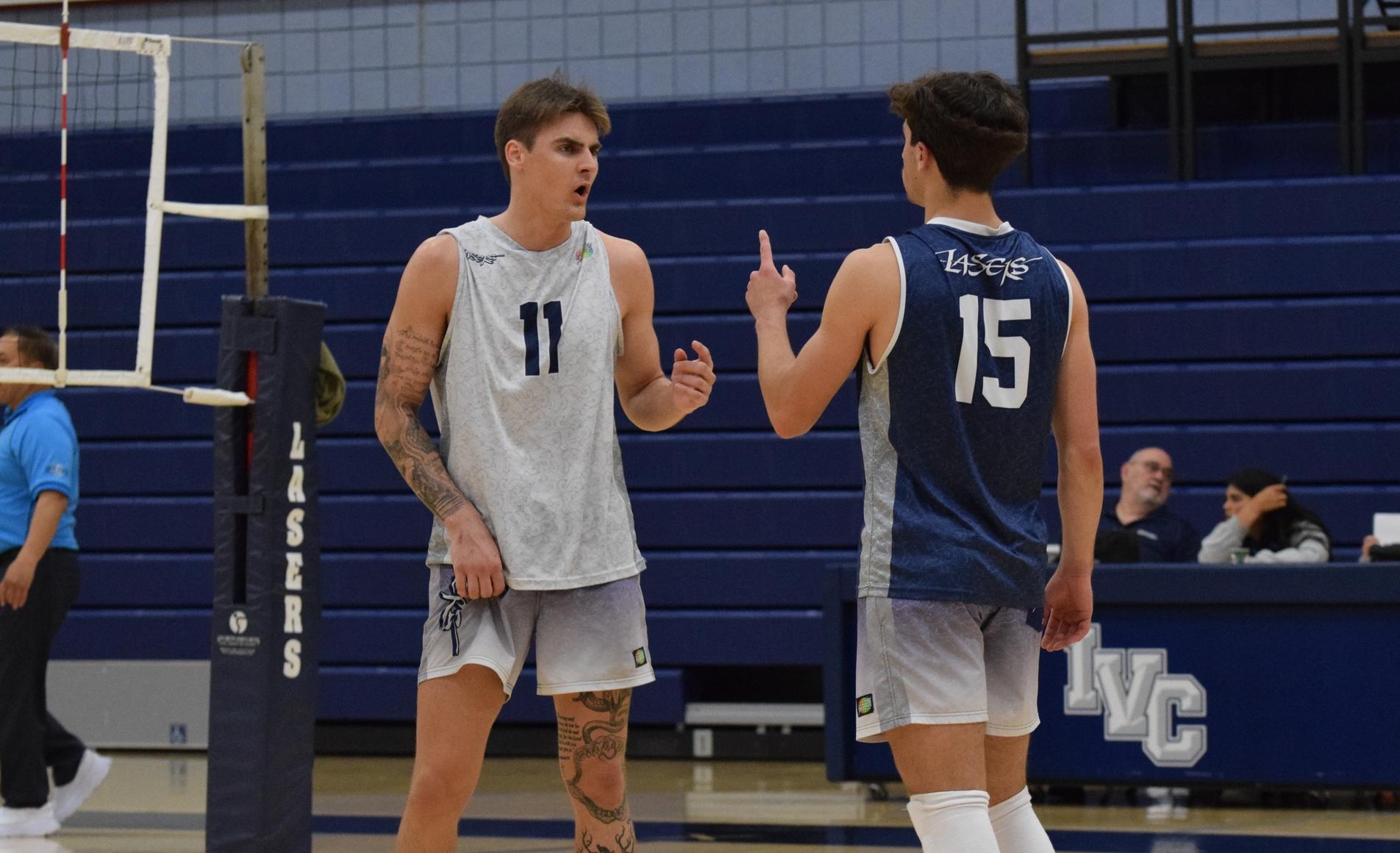 Men's volleyball team sweeps Fullerton at home for 11th win